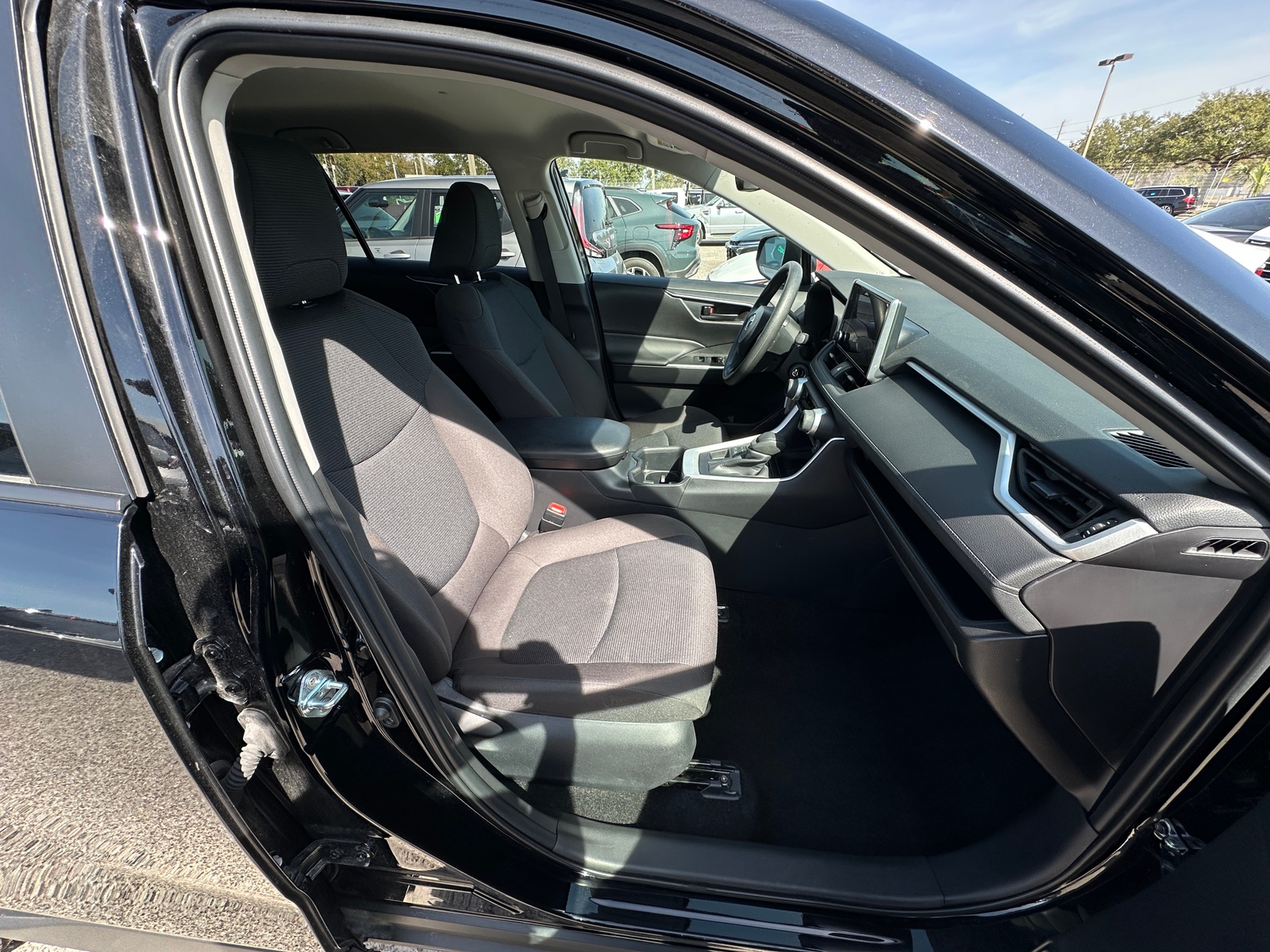 Thumbnail: 2025 Toyota RAV4 - 2