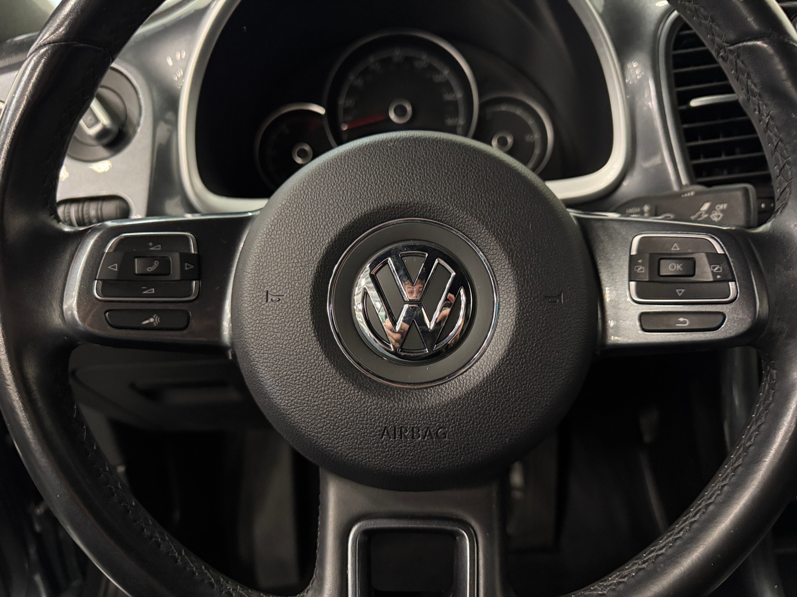 Thumbnail: 2018 Volkswagen Beetle - 5