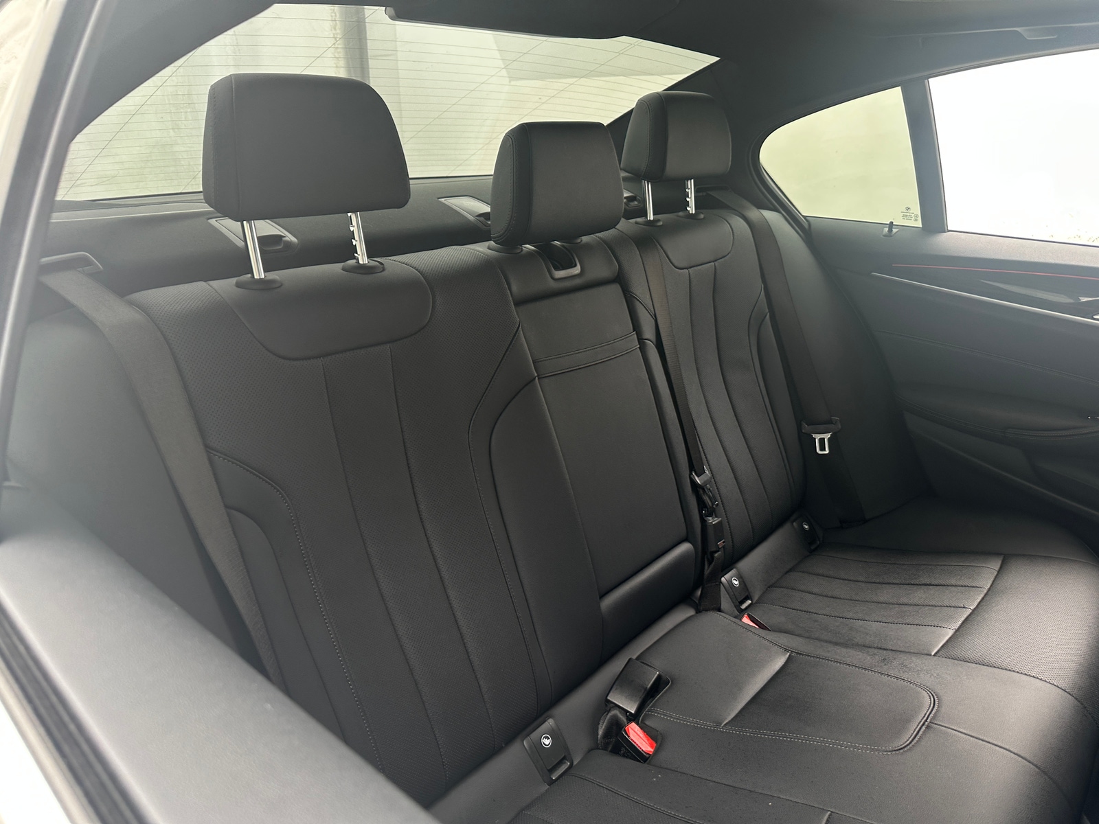 Thumbnail: 2023 BMW 5 Series - 5