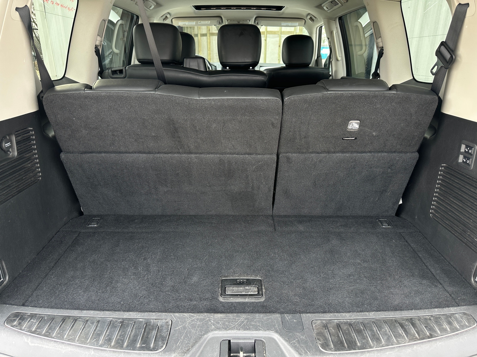 Thumbnail: 2024 INFINITI QX80 - 6