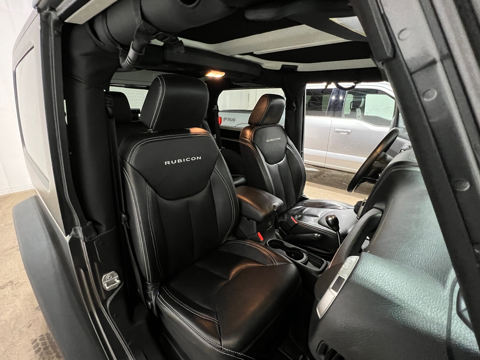 Thumbnail: 2016 Jeep Wrangler - 2