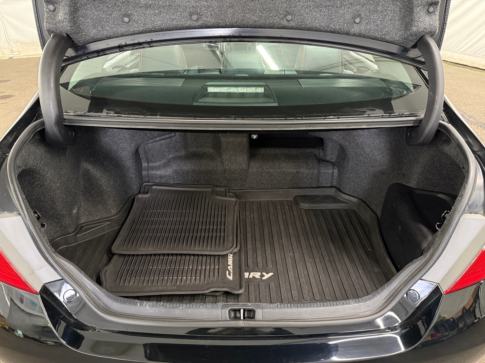 Thumbnail: 2015 Toyota Camry - 7