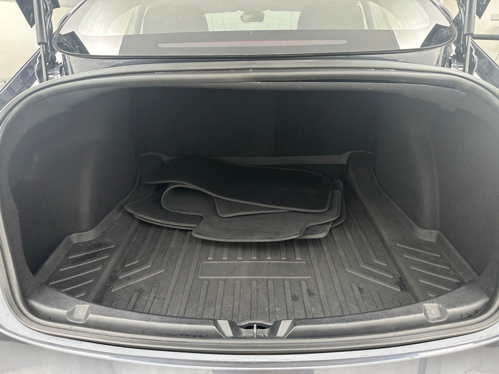 Thumbnail: 2018 Tesla Model 3 - 6