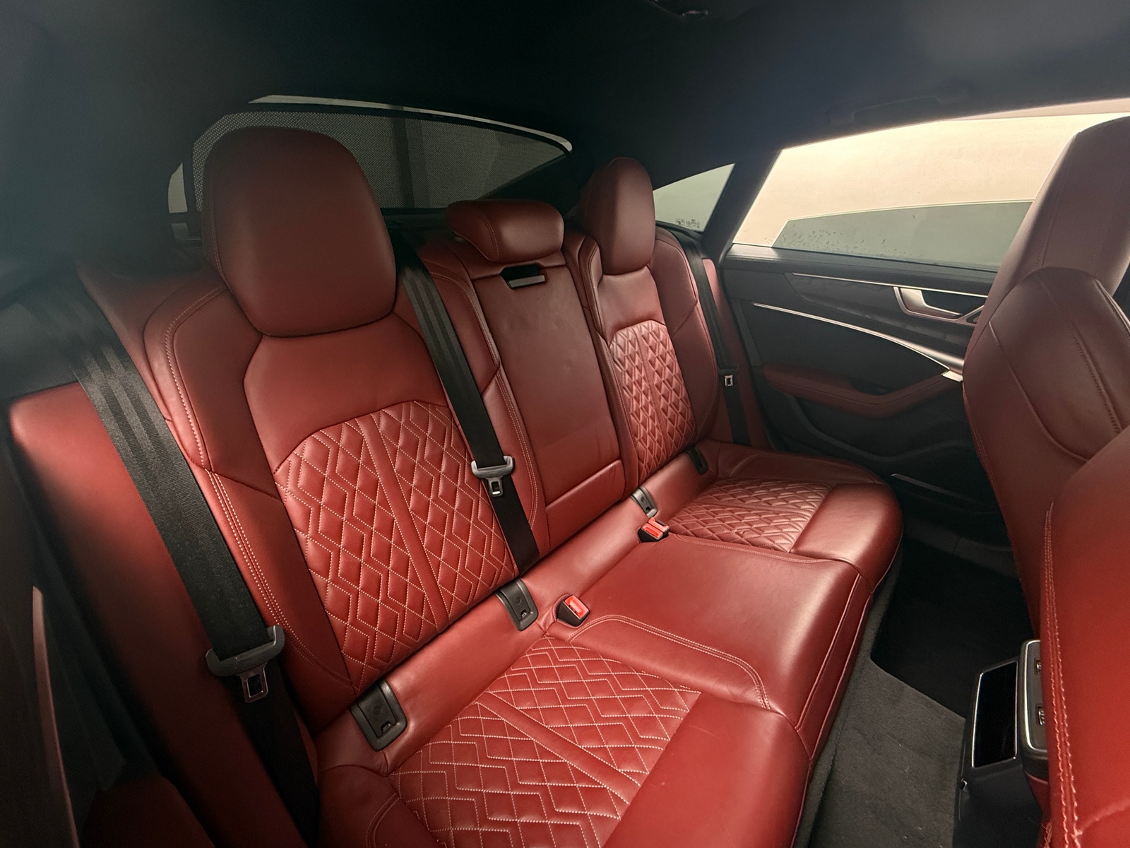 Thumbnail: 2020 Audi S7 - 5