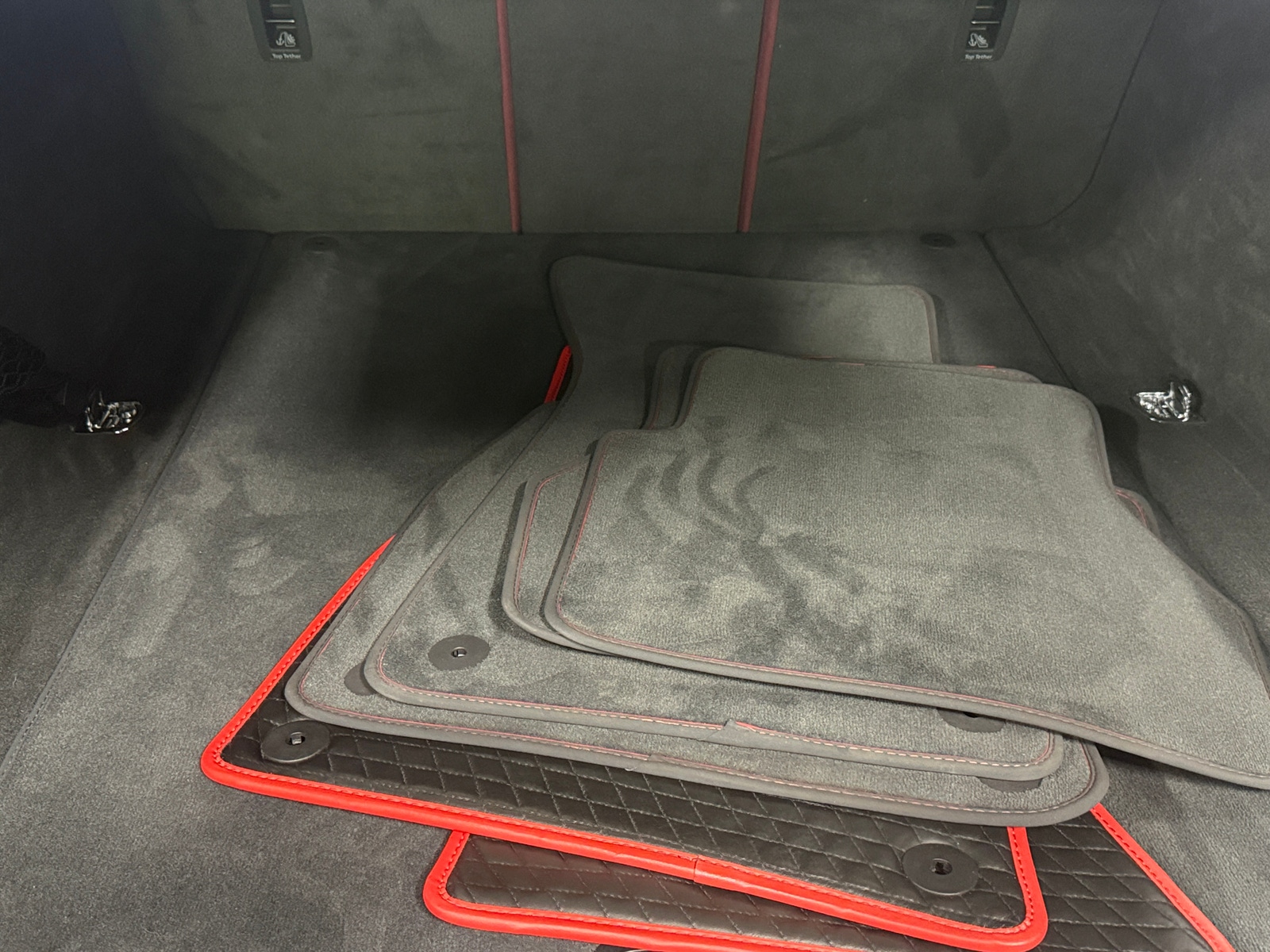 Thumbnail: 2020 Audi S7 - 6