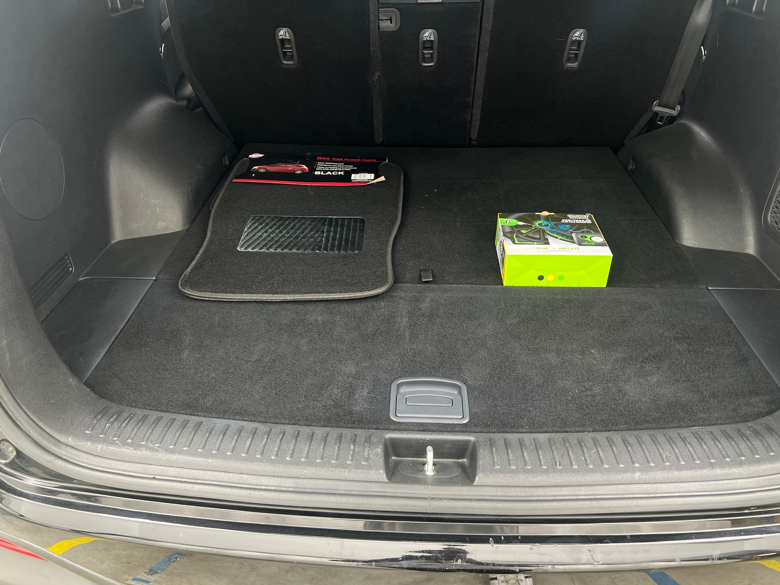 Thumbnail: 2018 Kia Sorento - 7