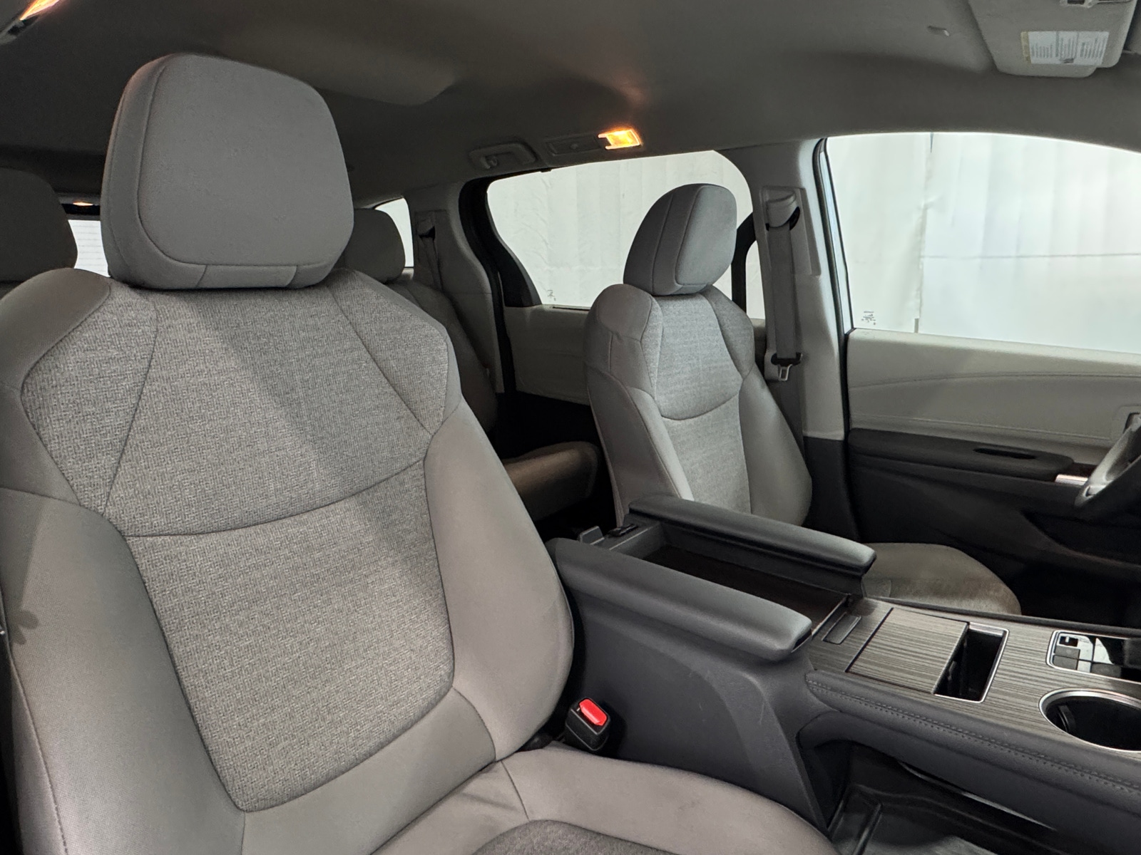 Thumbnail: 2024 Toyota Sienna - 2