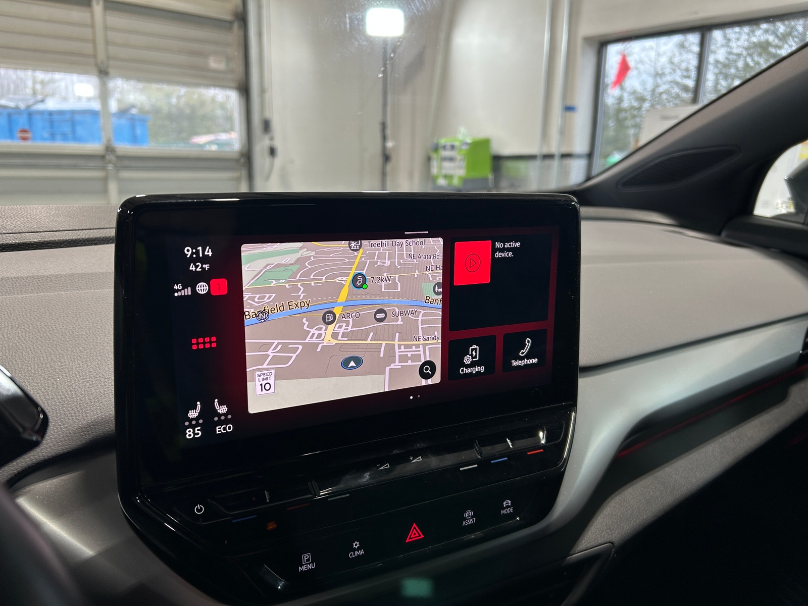 Thumbnail: 2022 Volkswagen ID.4 - 4