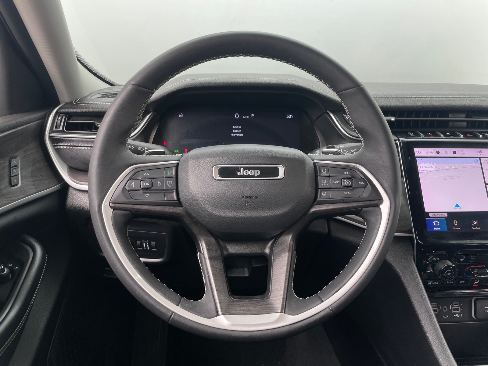 Thumbnail: 2023 Jeep Grand Cherokee - 4