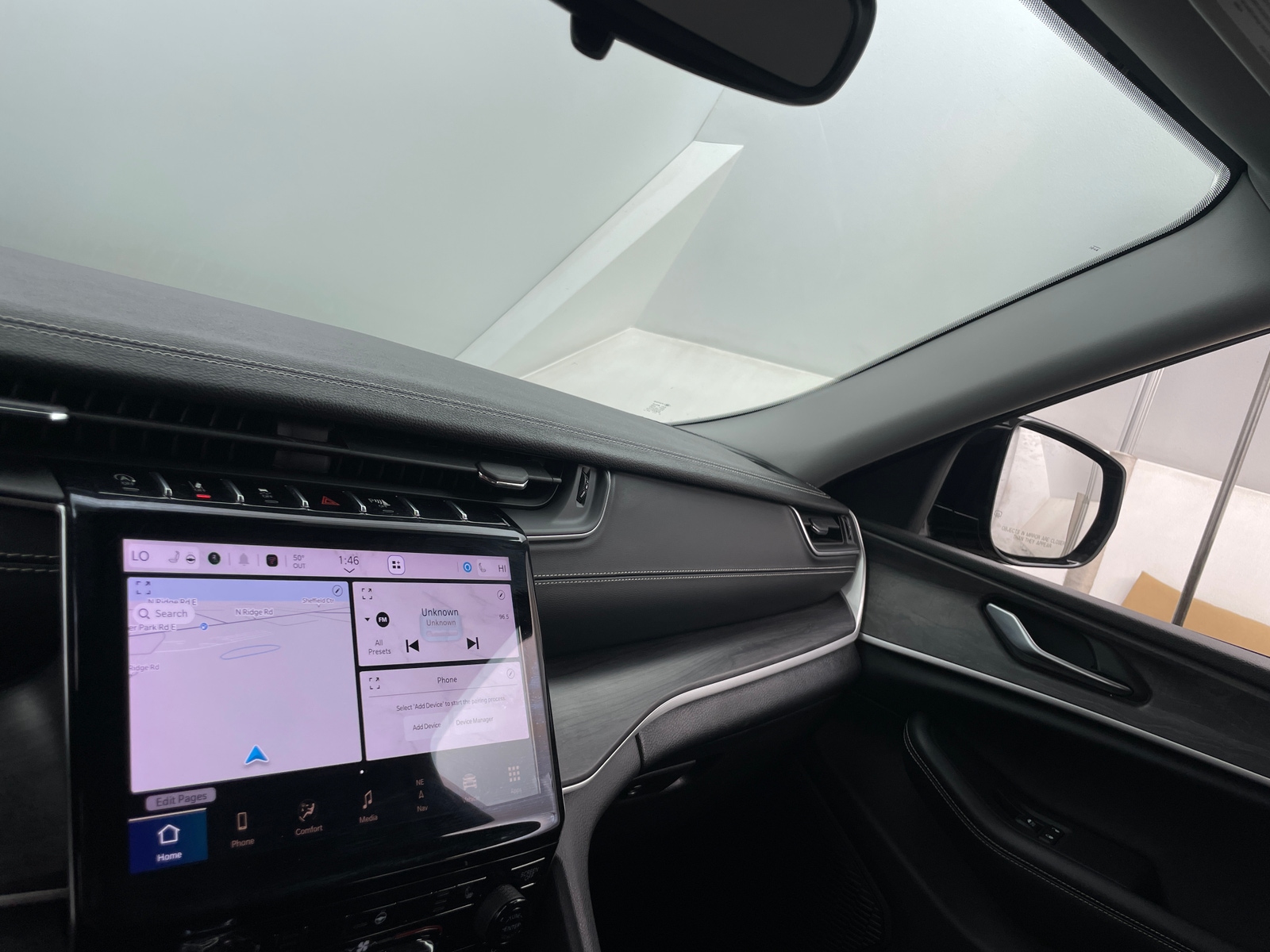 Thumbnail: 2023 Jeep Grand Cherokee - 3