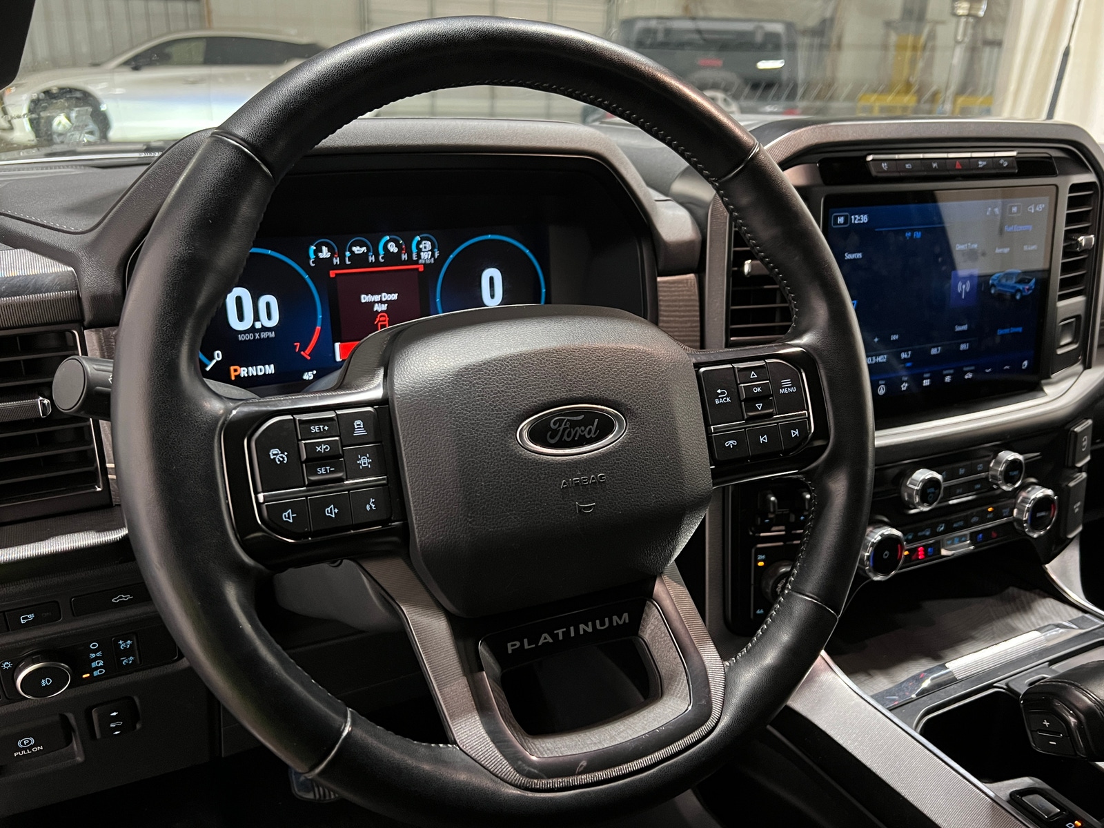 Thumbnail: 2022 Ford Econoline - 4