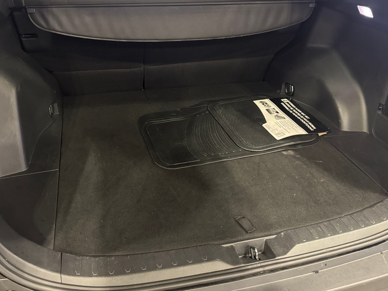 Thumbnail: 2025 Toyota RAV4 - 7