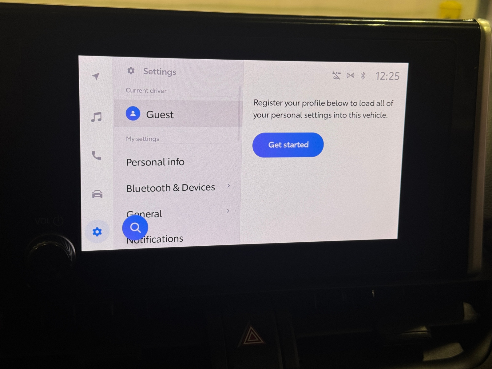 Thumbnail: 2025 Toyota RAV4 - 4