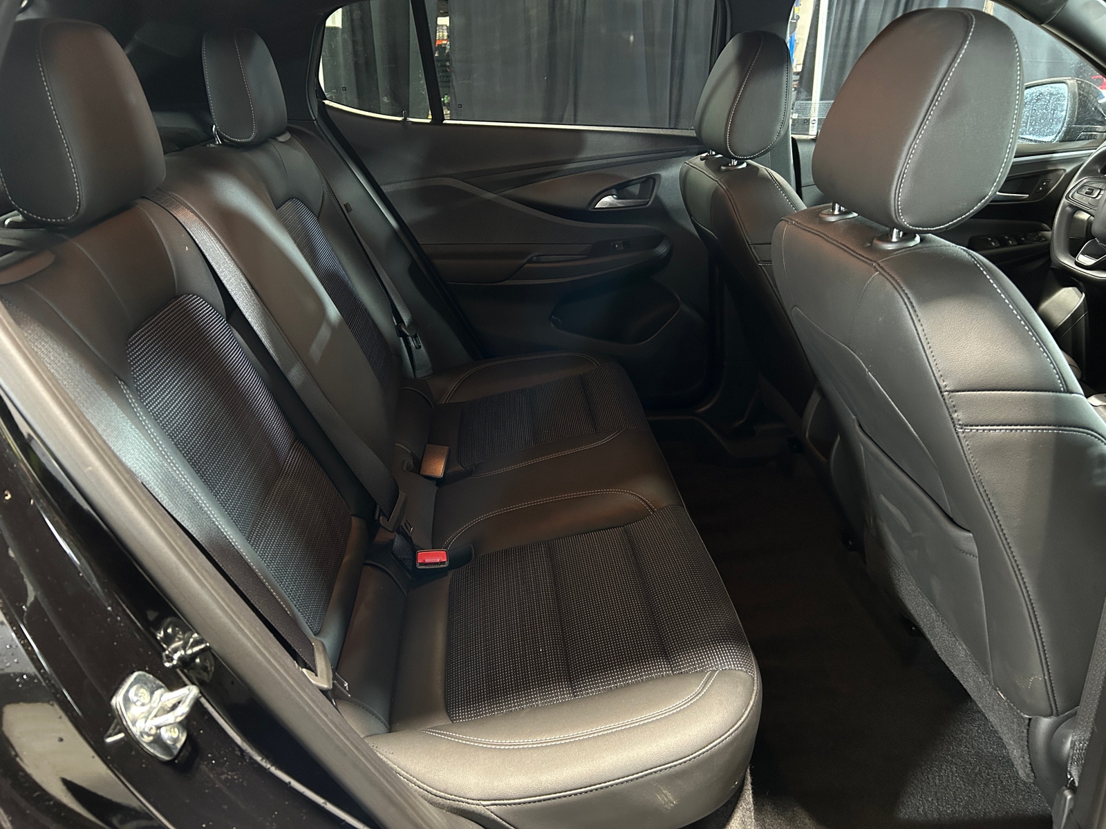 Thumbnail: 2025 Buick Envista - 5