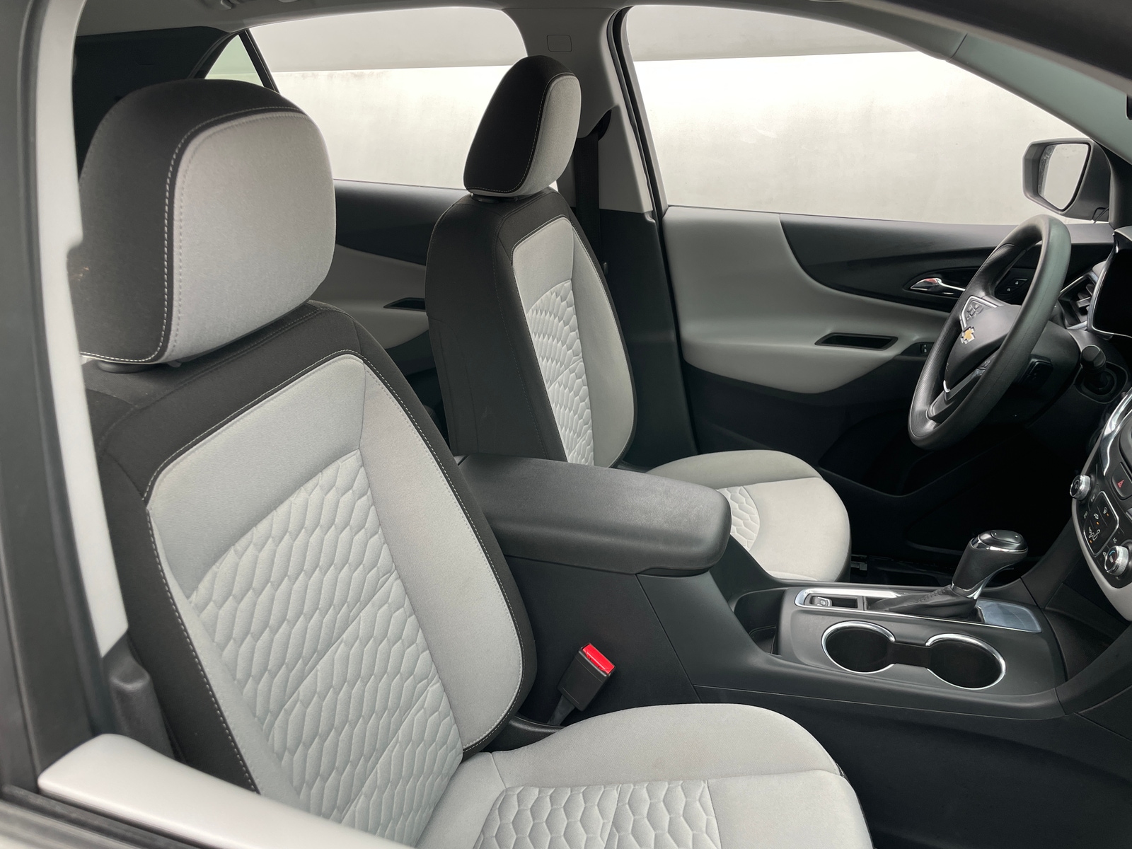 Thumbnail: 2020 Chevrolet Equinox - 2