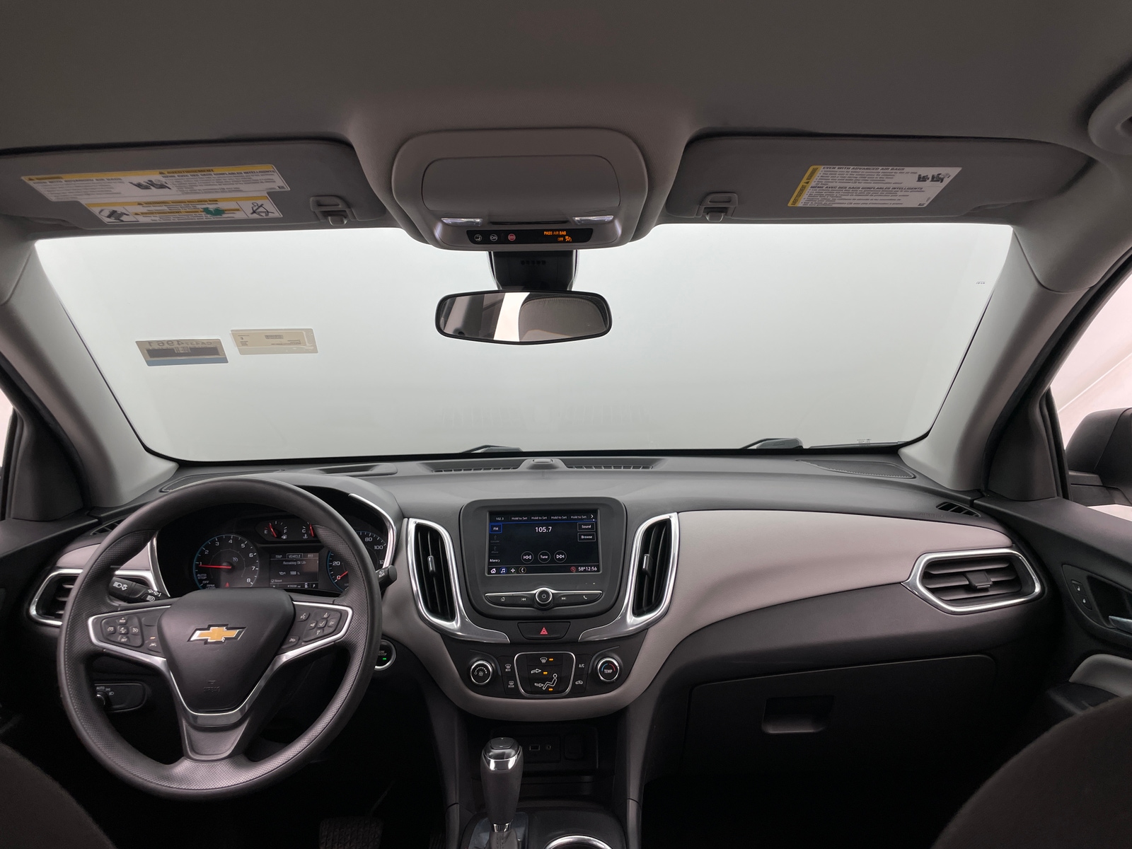 Thumbnail: 2020 Chevrolet Equinox - 3