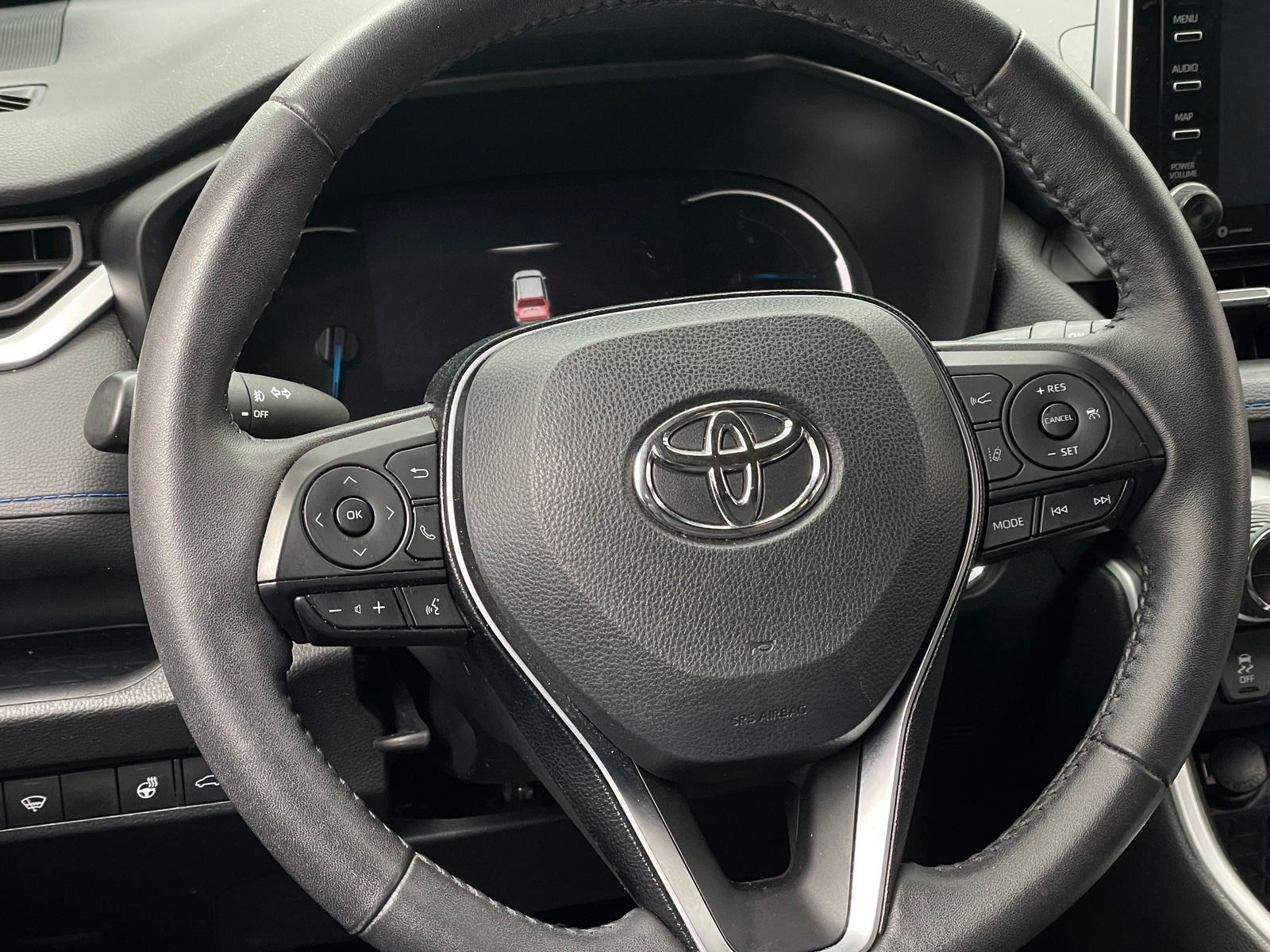 Thumbnail: 2021 Toyota RAV4 - 5