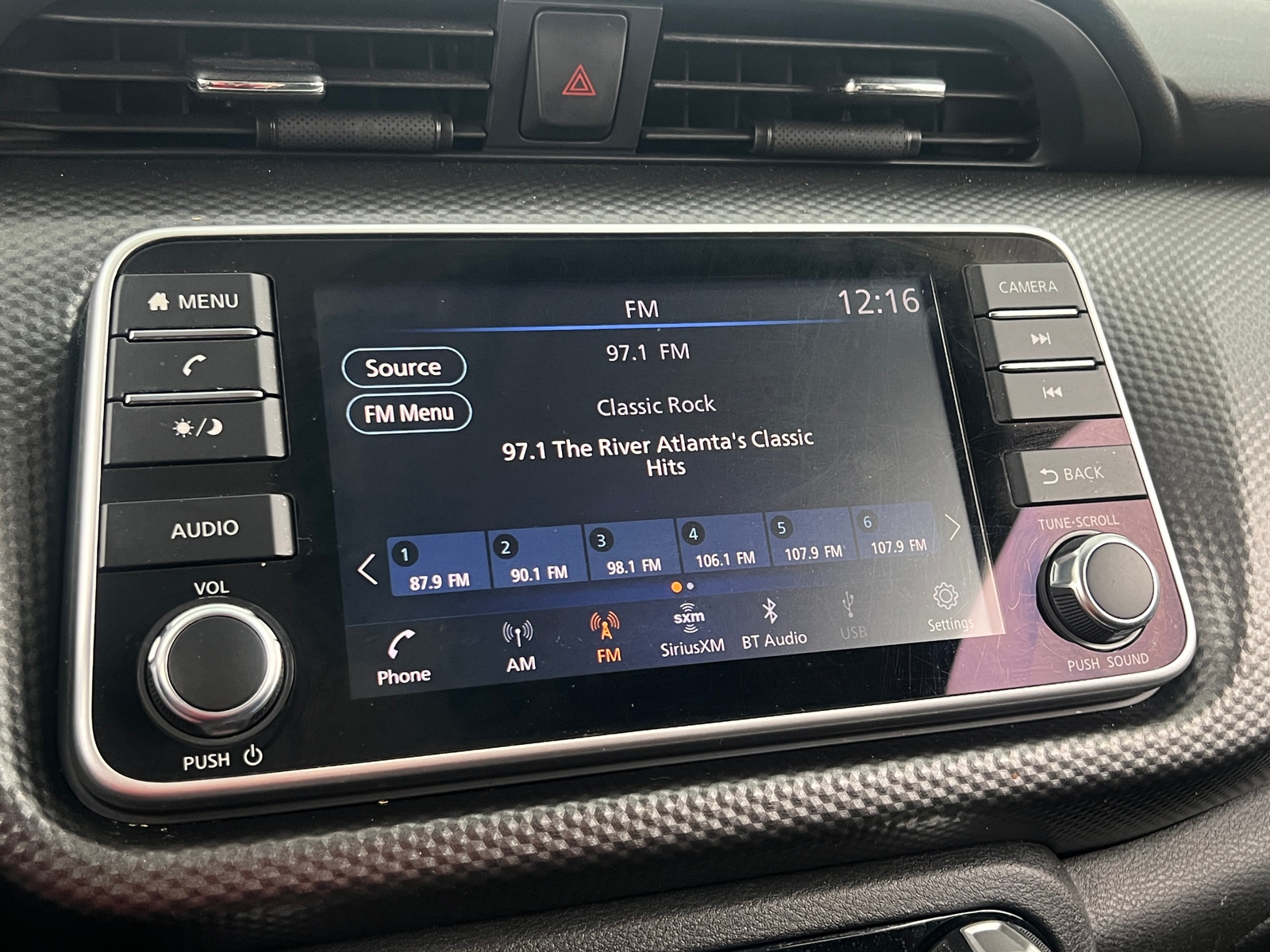 Thumbnail: 2020 Nissan Kicks - 4