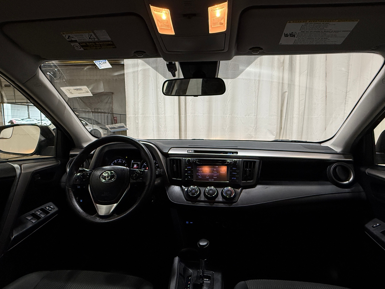 Thumbnail: 2017 Toyota RAV4 - 3