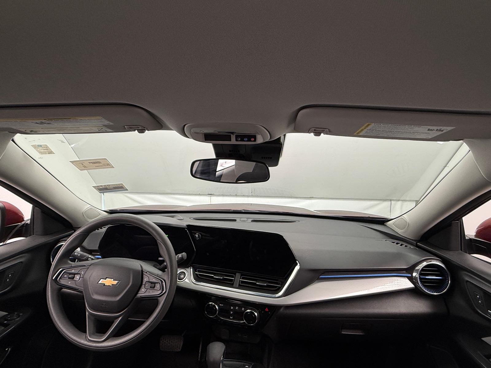 Thumbnail: 2025 Chevrolet Trax - 3