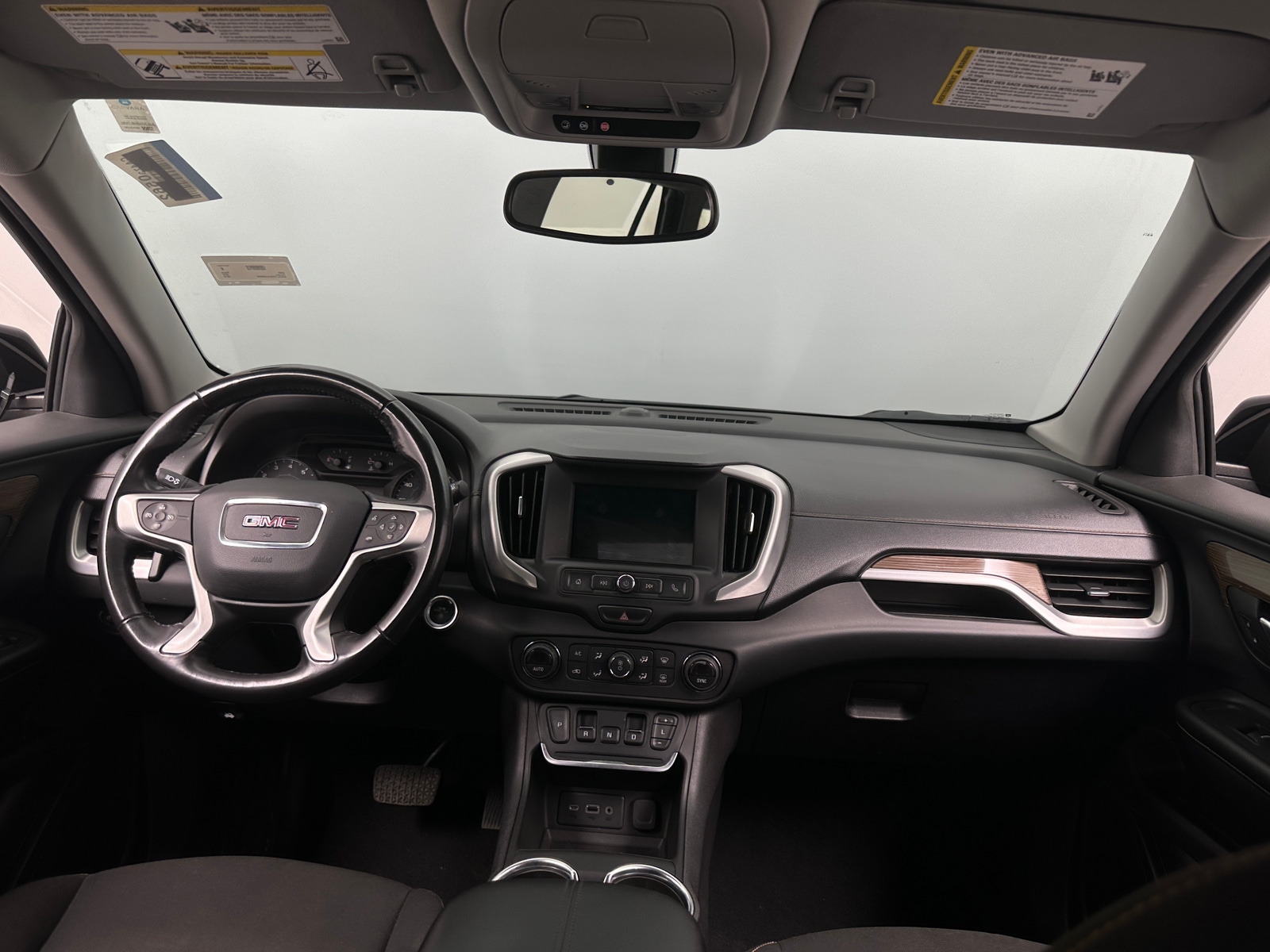 Thumbnail: 2018 GMC Terrain - 3