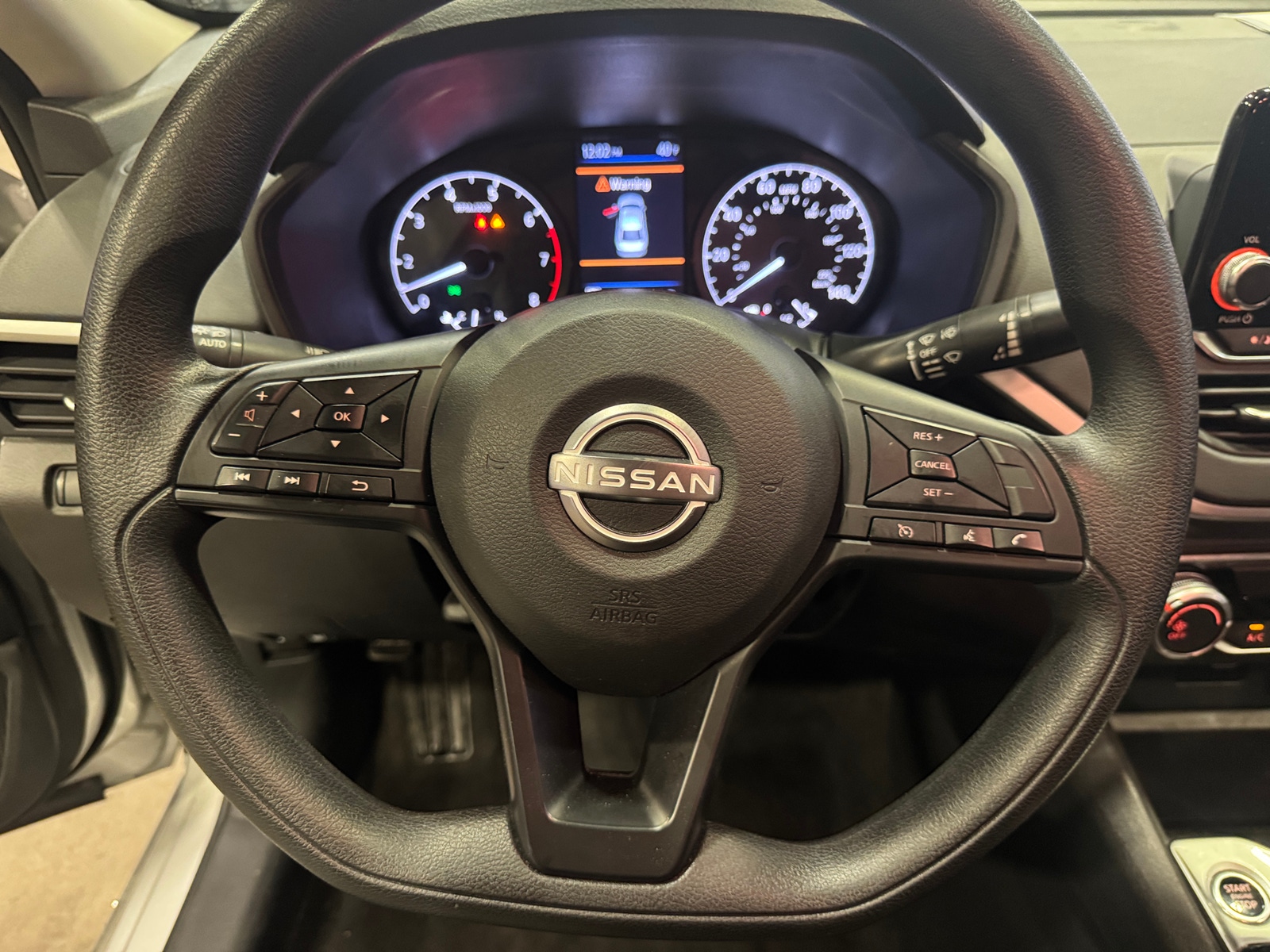 Thumbnail: 2024 Nissan Altima - 5