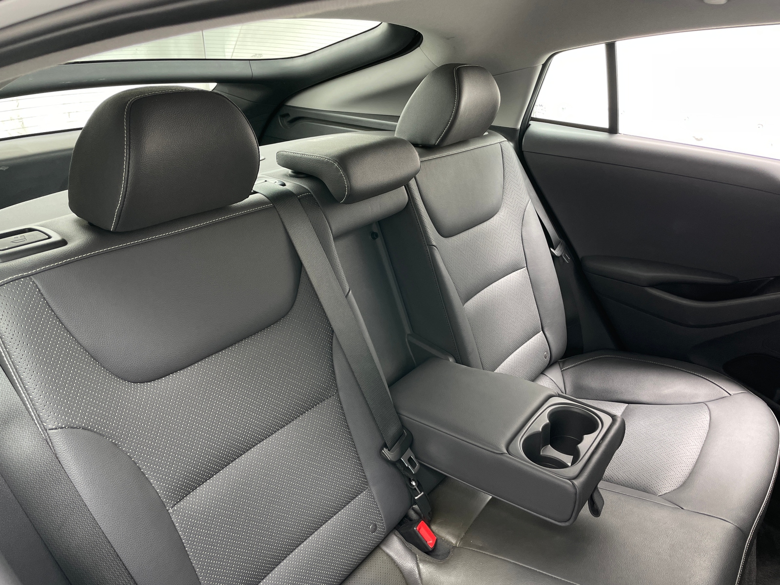 Thumbnail: 2019 Hyundai Ioniq - 5