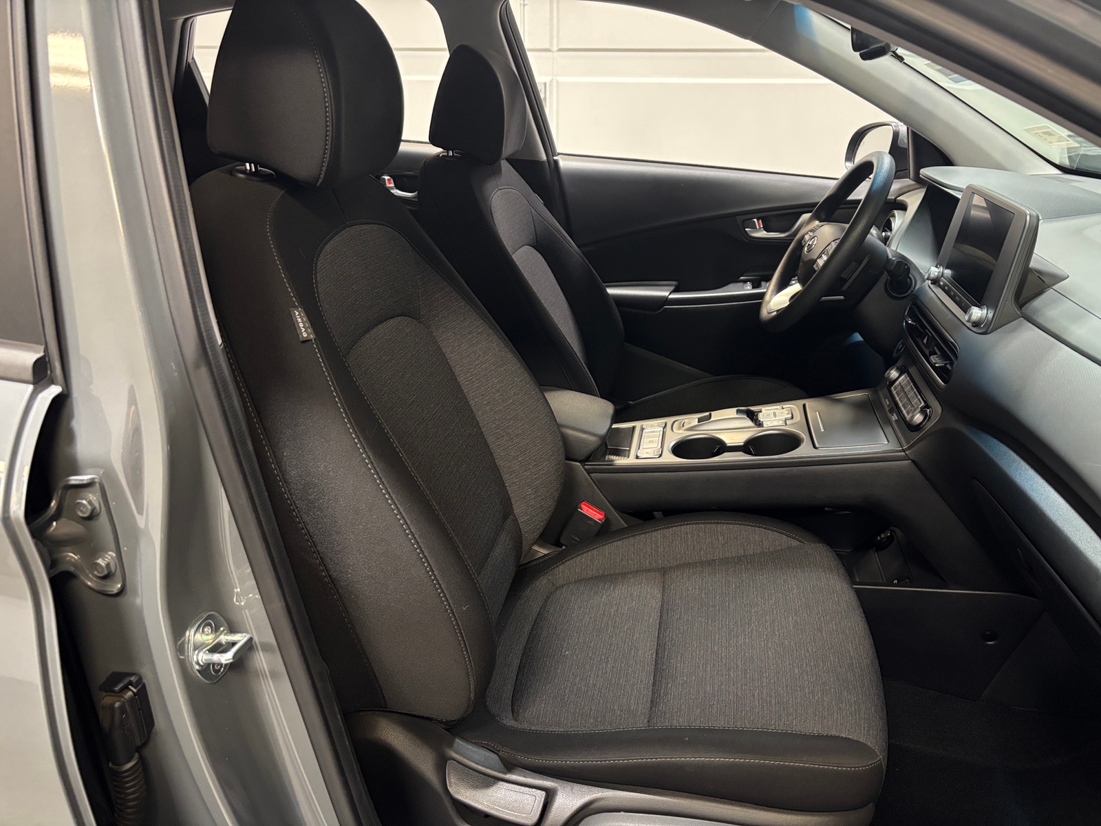 Thumbnail: 2023 Hyundai Kona - 2