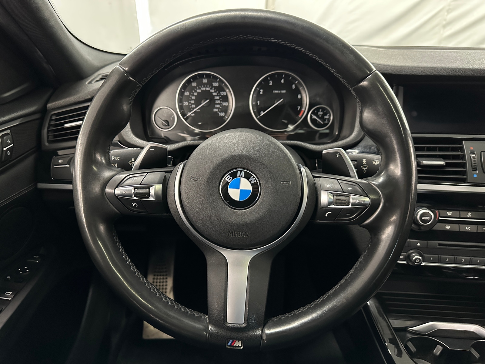 Thumbnail: 2017 BMW X4 - 4