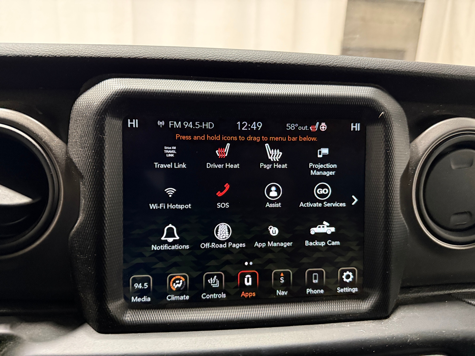 Thumbnail: 2022 Jeep Gladiator - 4