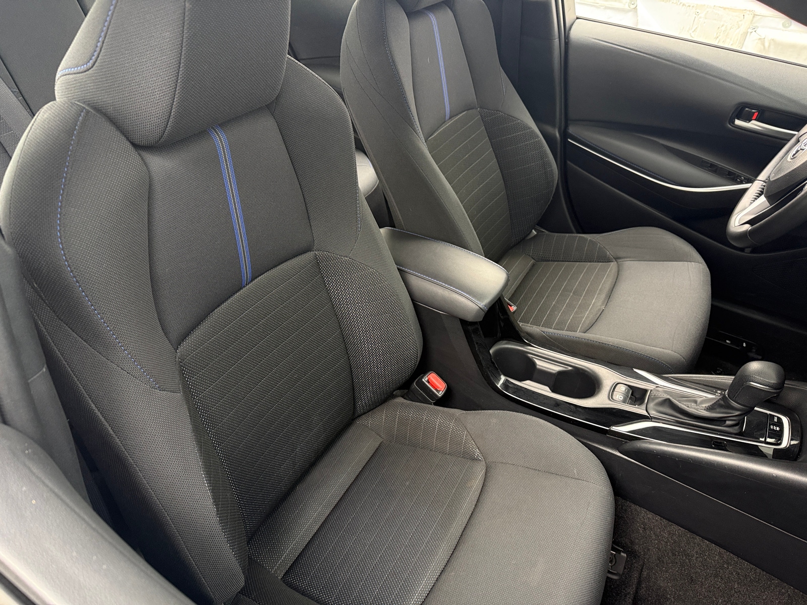 Thumbnail: 2022 Toyota Corolla - 2