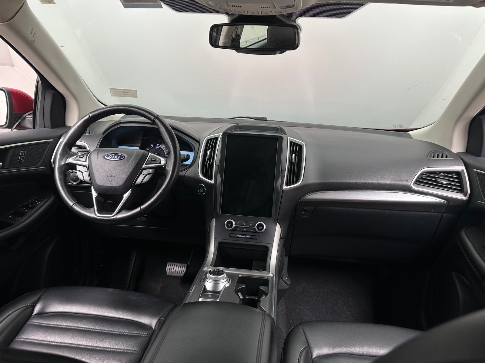 Thumbnail: 2022 Ford Edge - 2