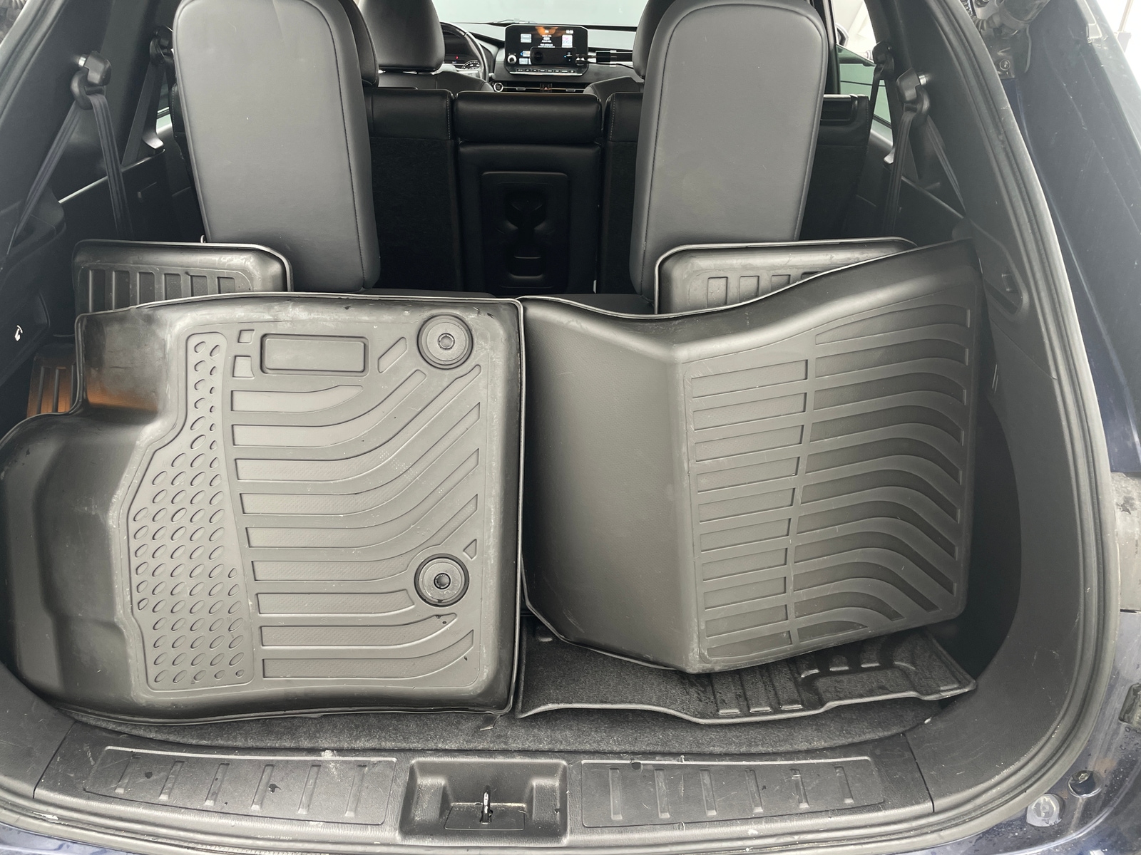 Thumbnail: 2022 Mitsubishi Outlander - 6