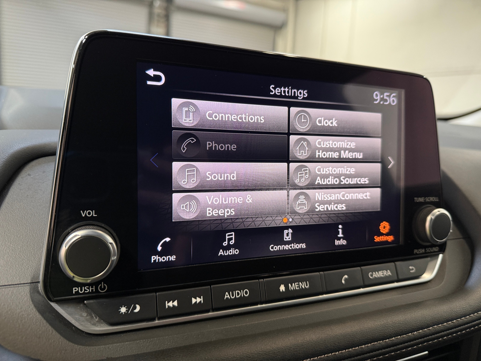 Thumbnail: 2025 Nissan Rogue - 4