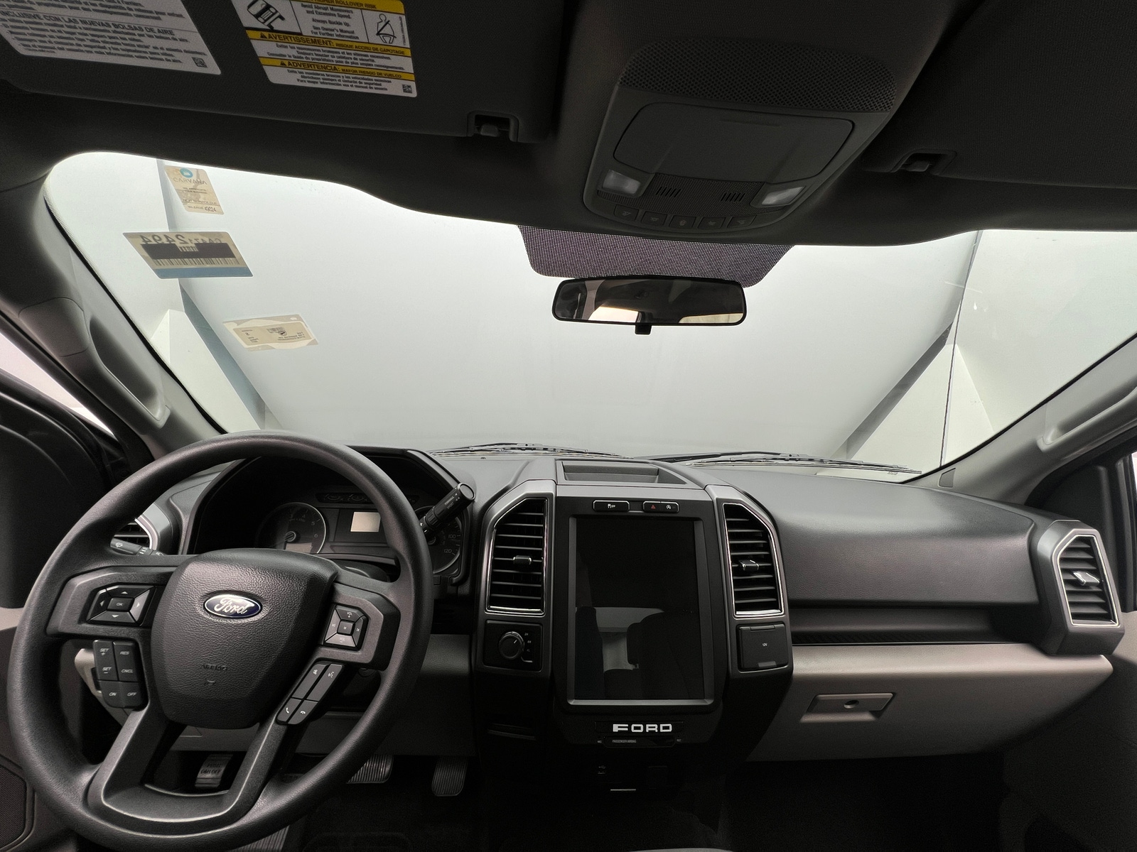 Thumbnail: 2017 Ford Econoline - 3