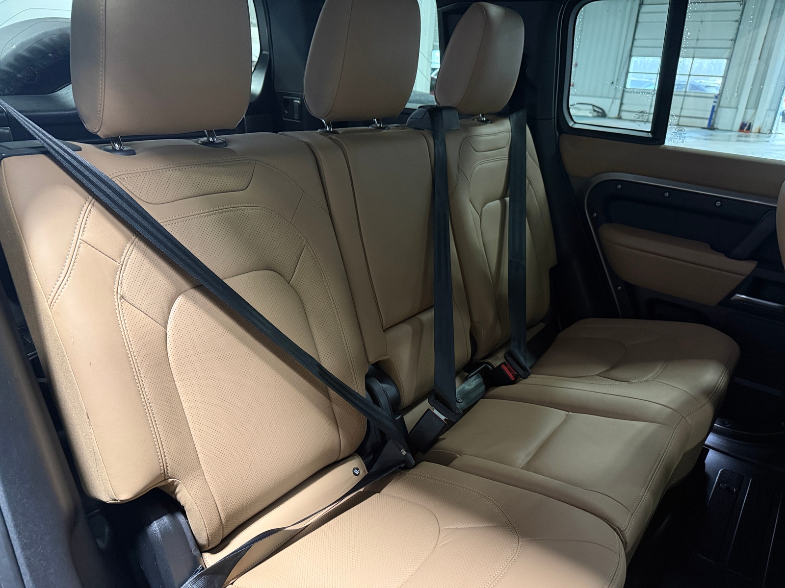 Thumbnail: 2025 Land Rover Defender - 5