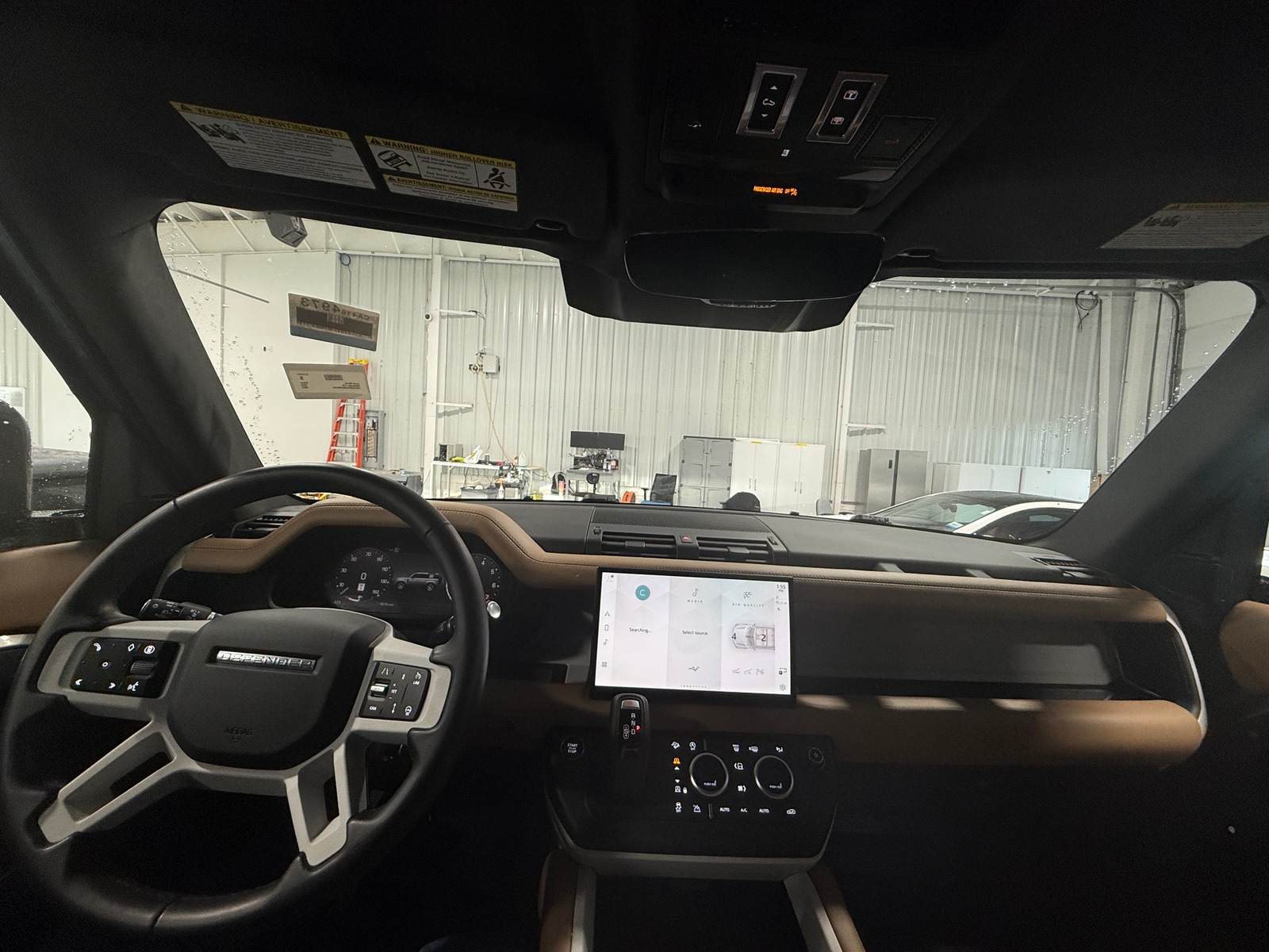 Thumbnail: 2025 Land Rover Defender - 2