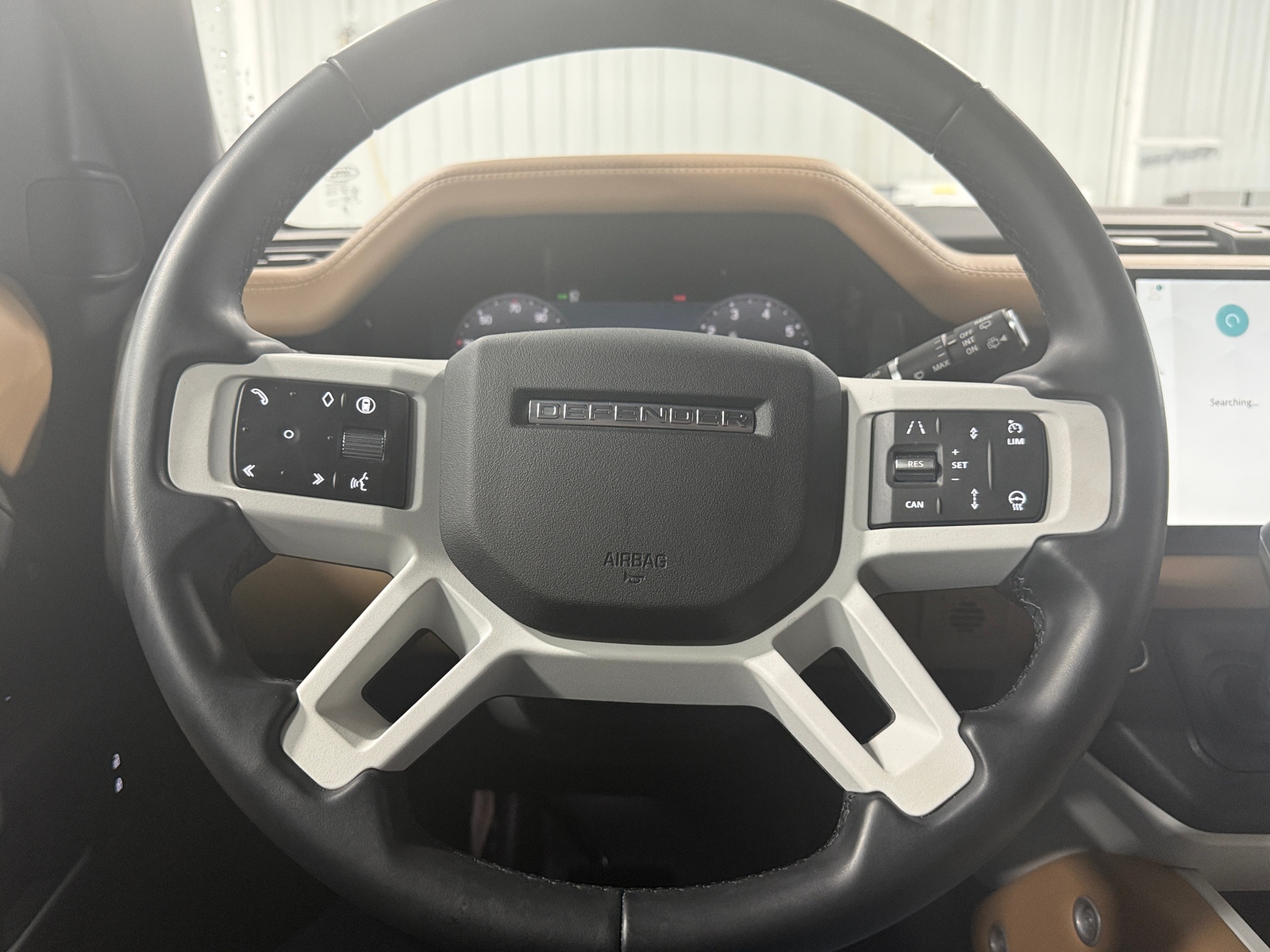 Thumbnail: 2025 Land Rover Defender - 4