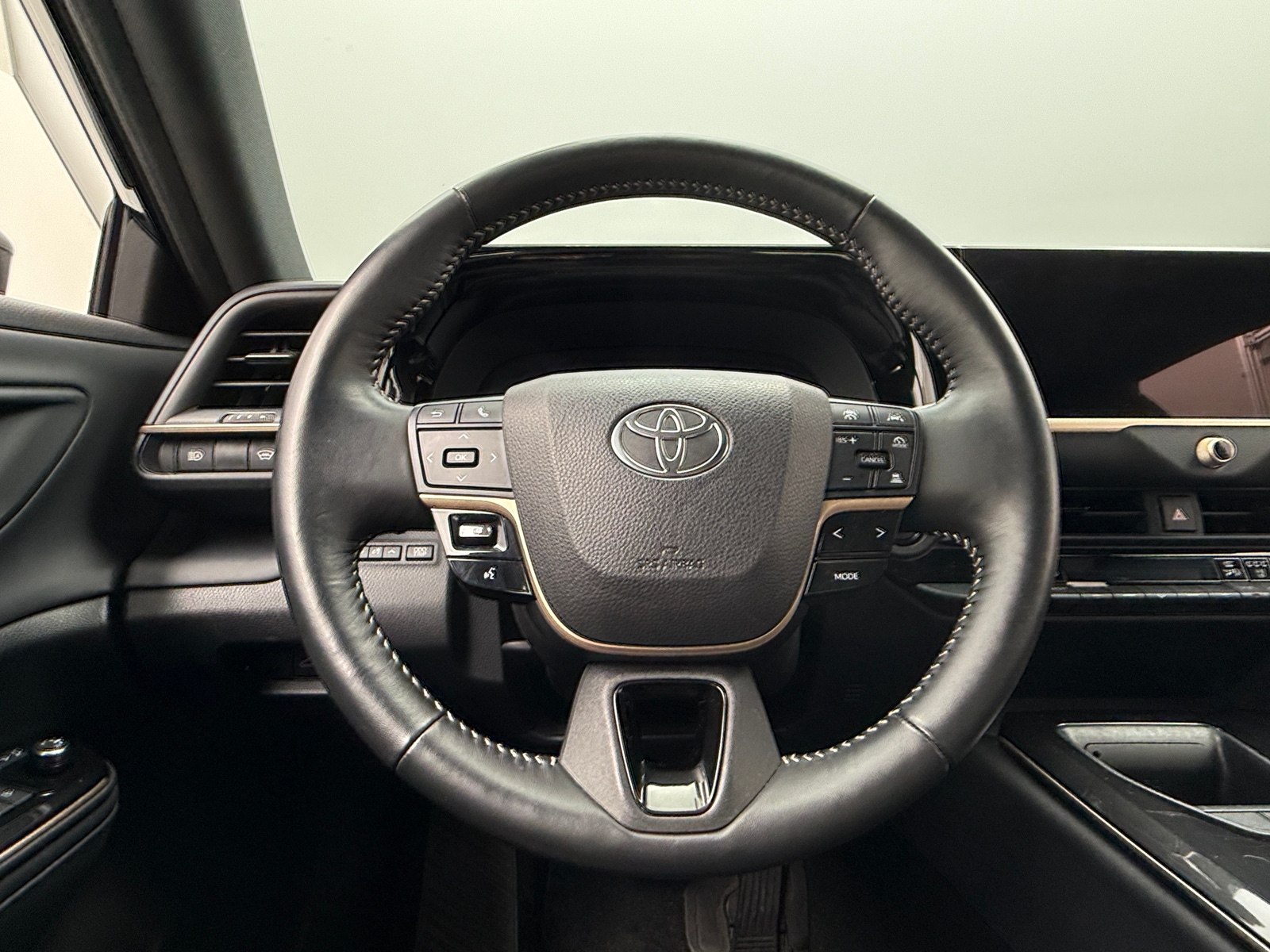 Thumbnail: 2025 Toyota Crown - 4