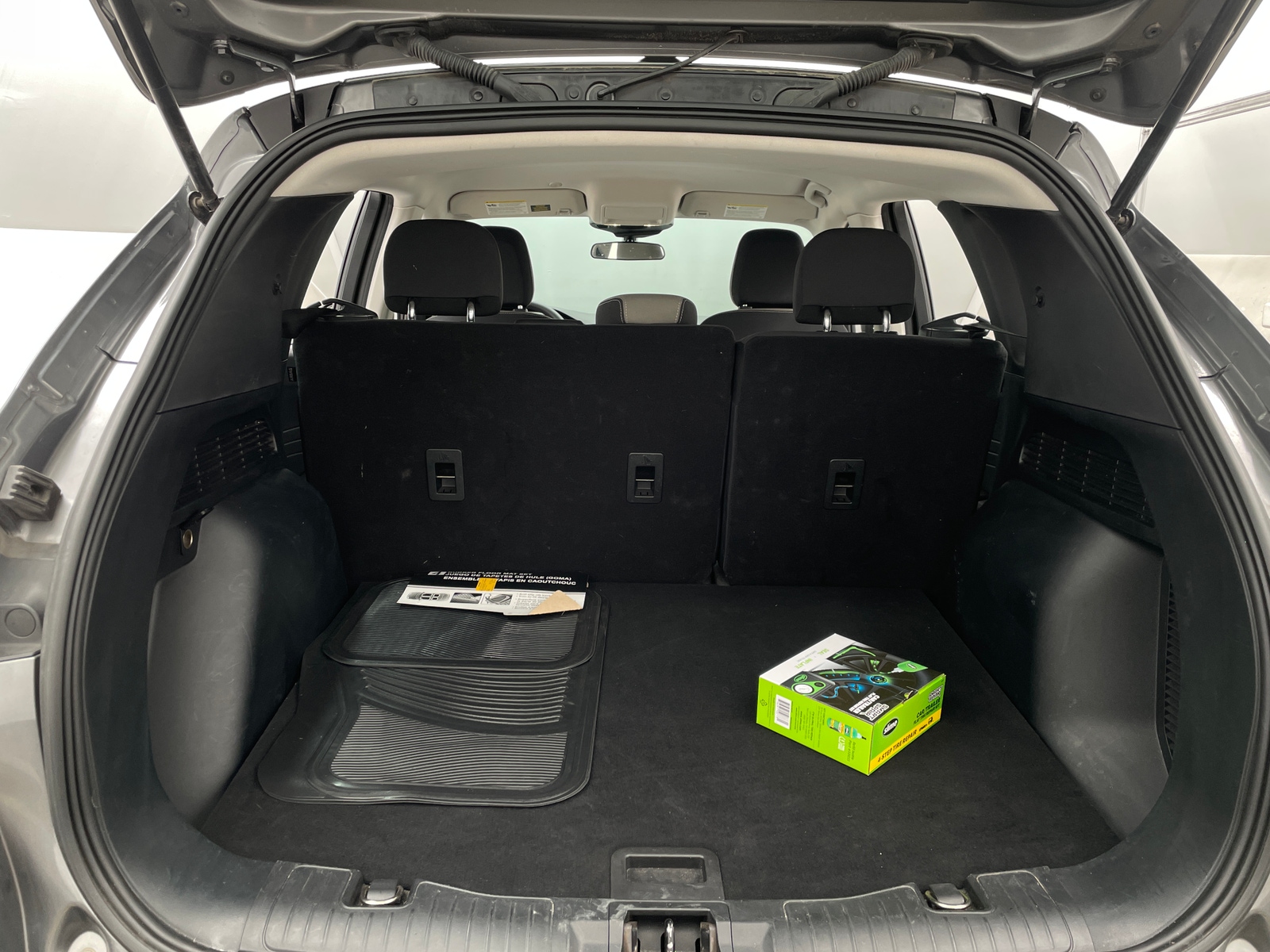 Thumbnail: 2022 Ford Escape - 7