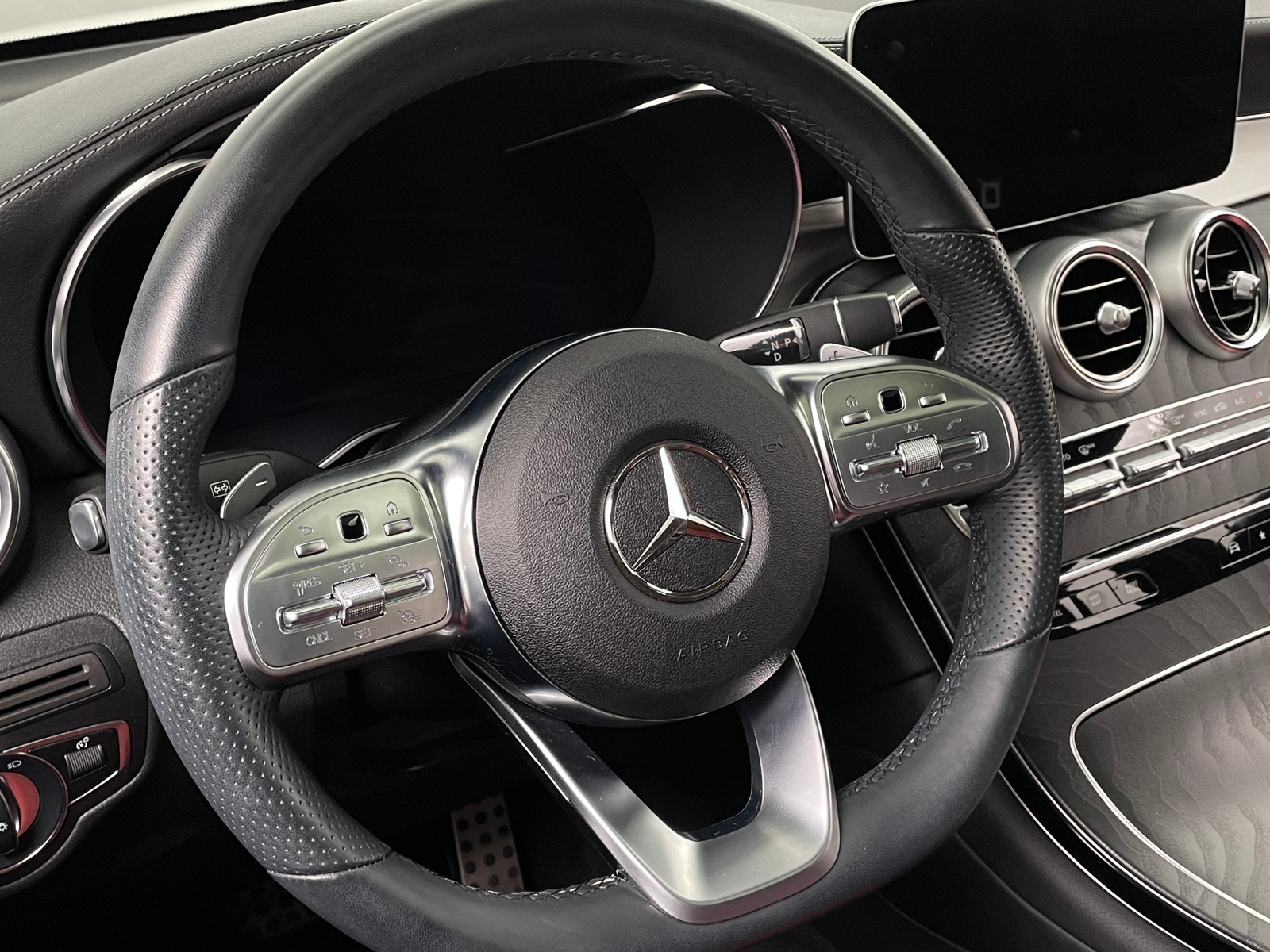 Thumbnail: 2023 Mercedes-Benz GLC - 4