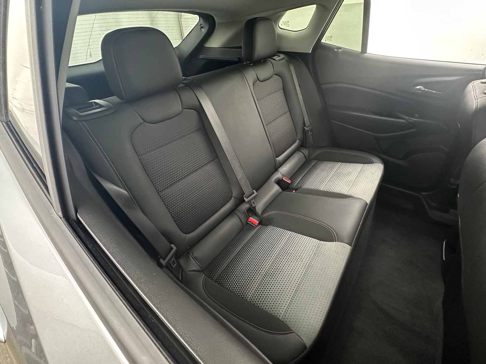 Thumbnail: 2025 Chevrolet Trax - 6