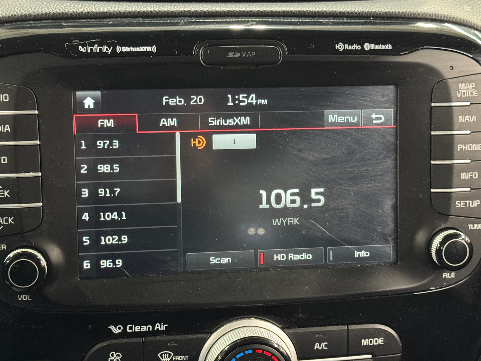 Thumbnail: 2016 Kia Soul - 4