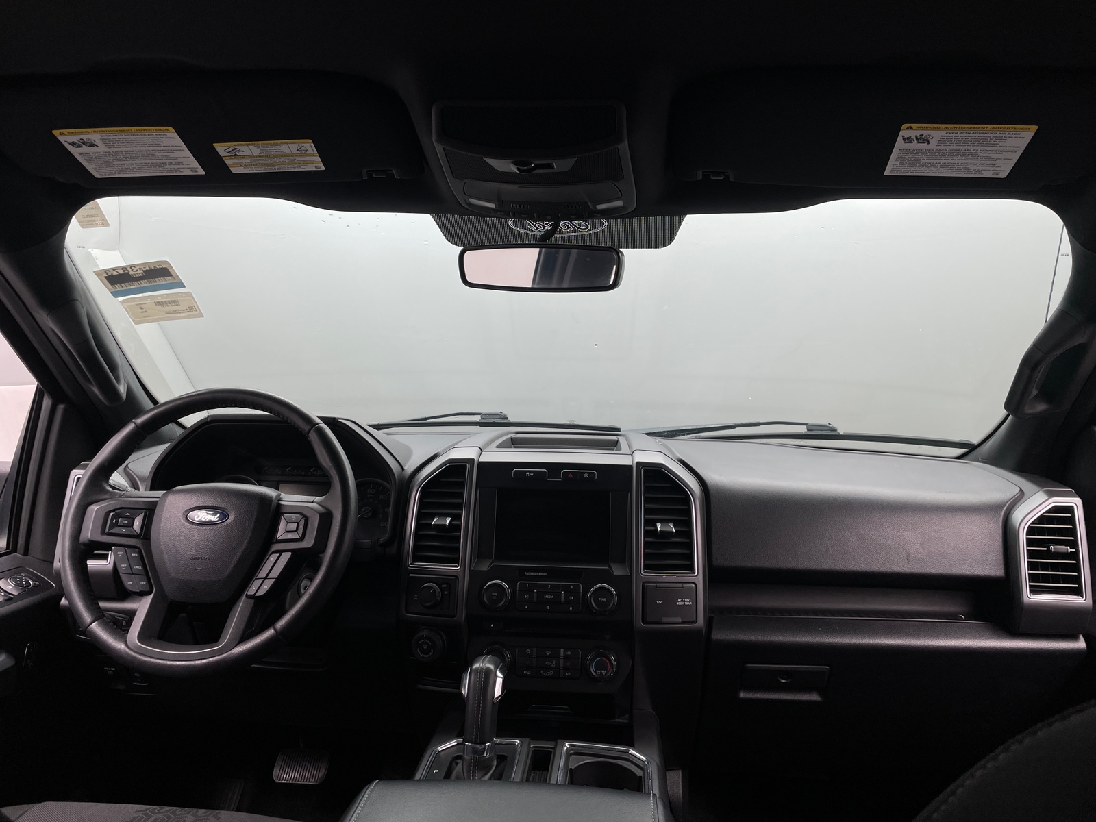 Thumbnail: 2018 Ford Econoline - 3