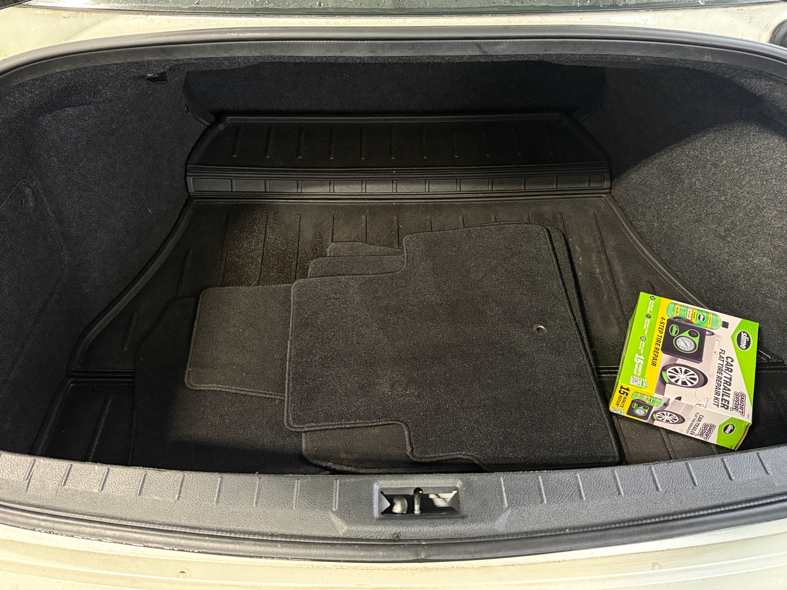 Thumbnail: 2017 INFINITI Q60 - 4