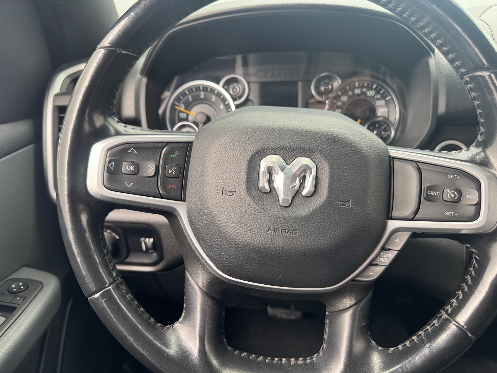 Thumbnail: 2022 RAM 1500 - 5