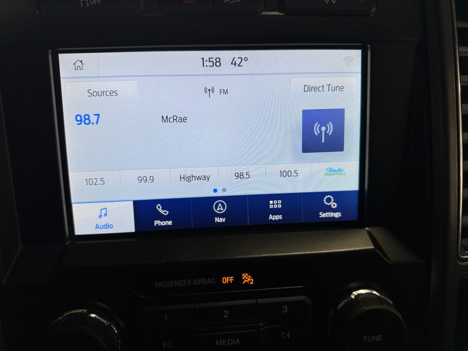 Thumbnail: 2019 Ford Econoline - 4