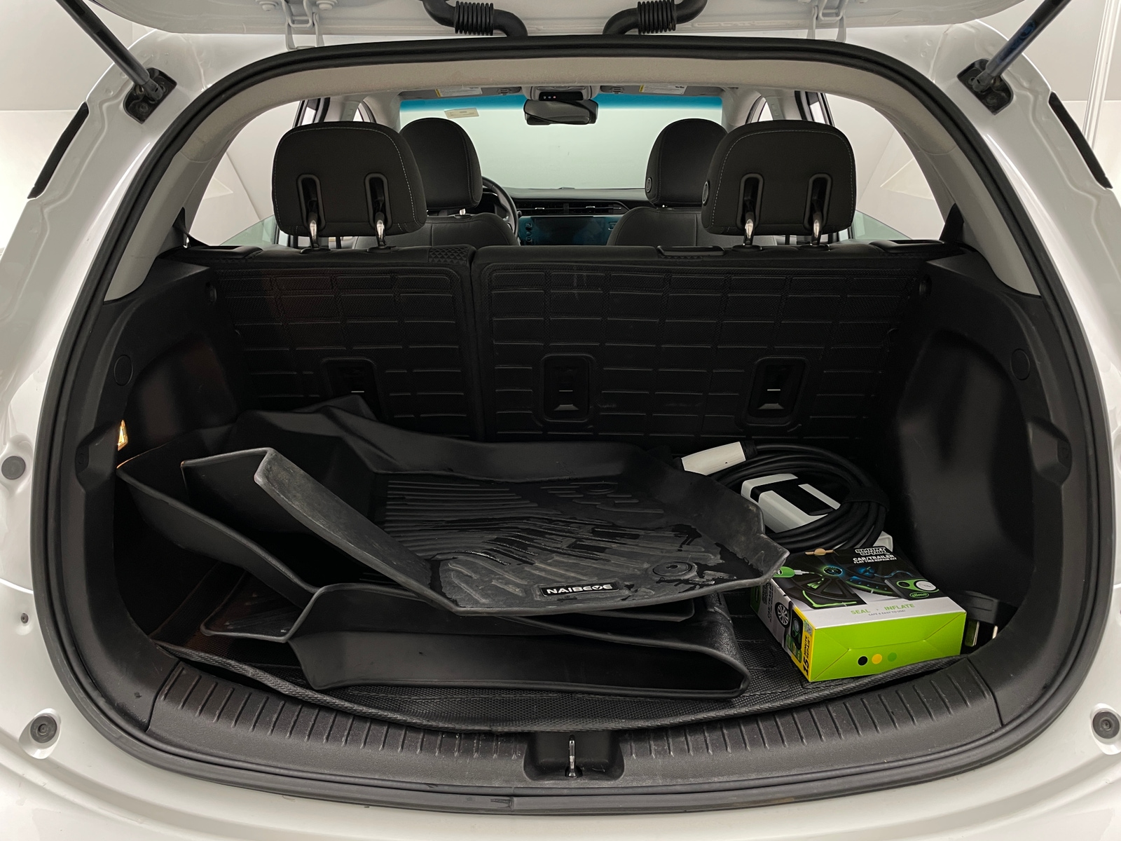 Thumbnail: 2023 Chevrolet Bolt EV - 7