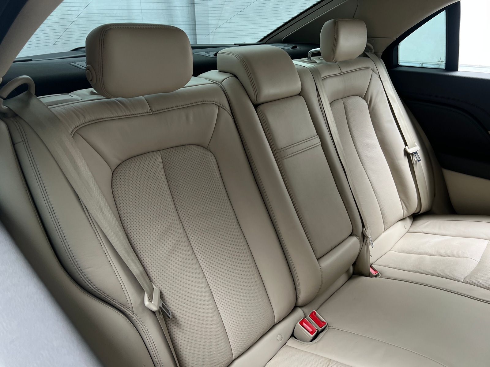 Thumbnail: 2017 Lincoln Continental - 5