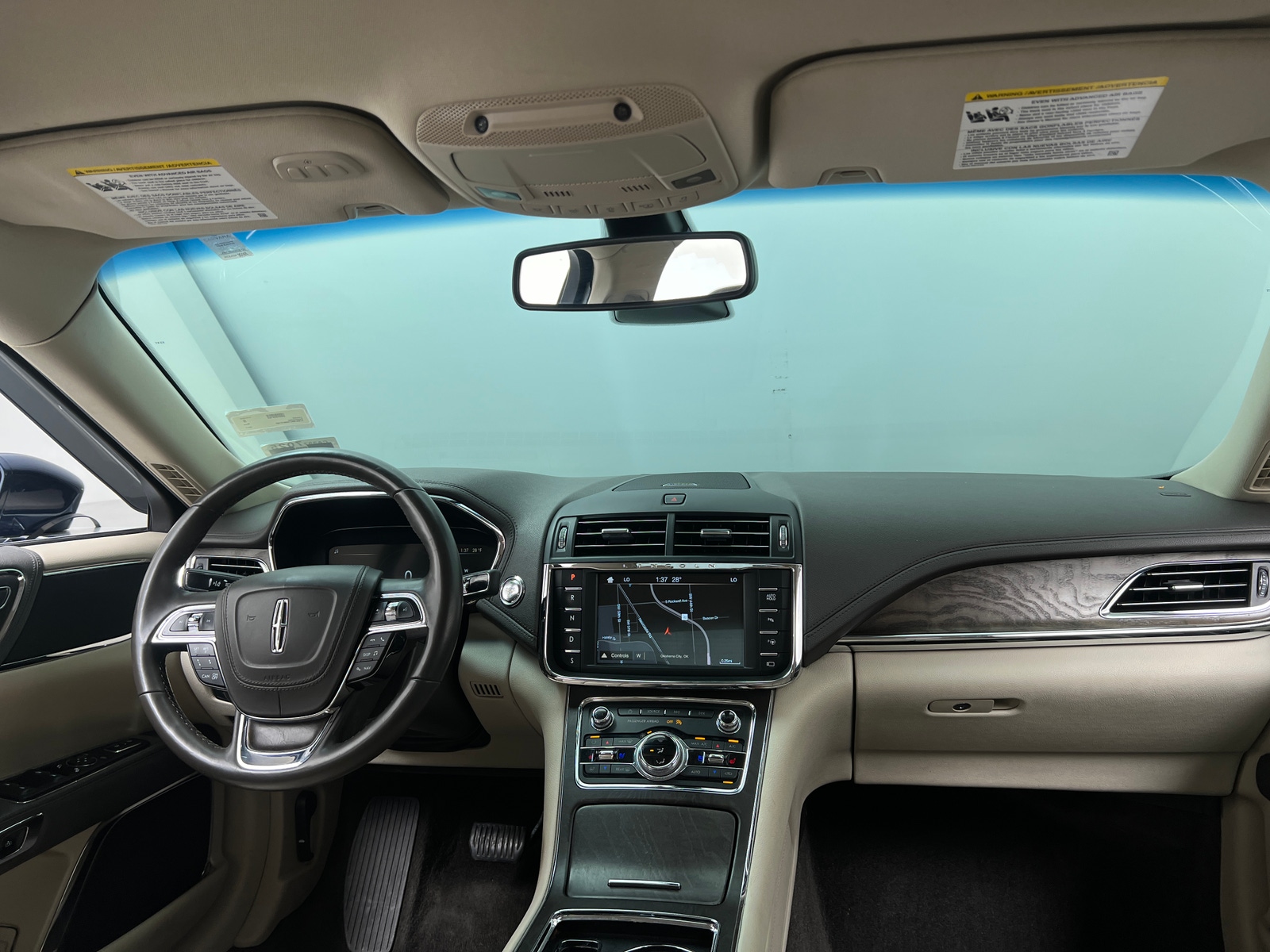 Thumbnail: 2017 Lincoln Continental - 2